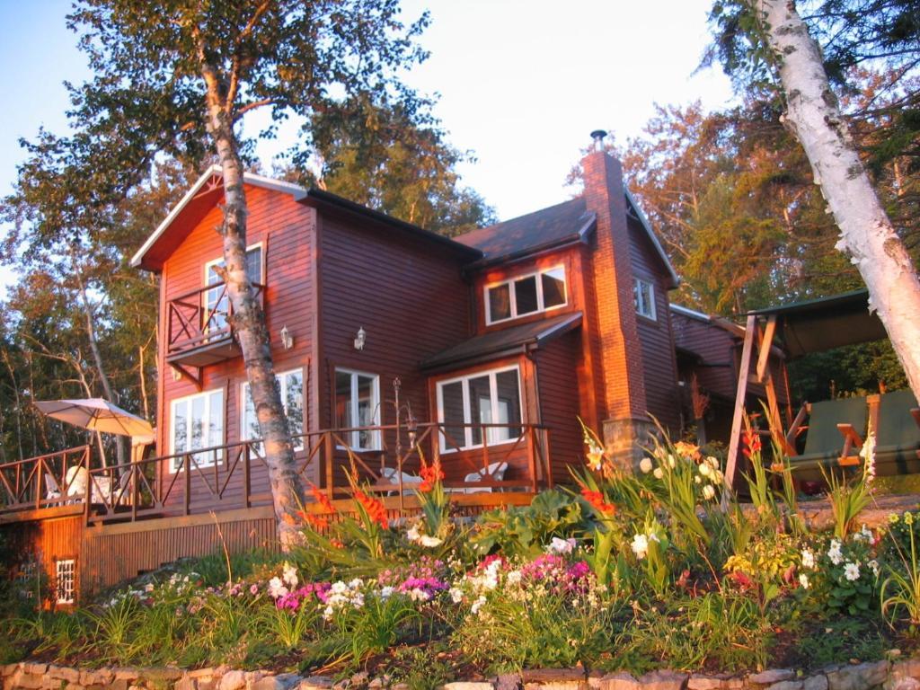Auberge Des Eaux Vives La Malbaie Zewnętrze zdjęcie