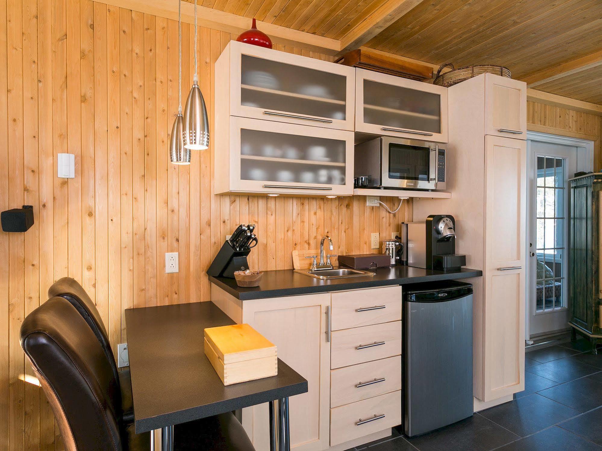 Auberge Des Eaux Vives La Malbaie Zewnętrze zdjęcie